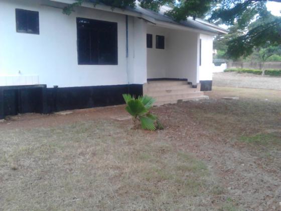 House to let in Isamilo Mwanza.